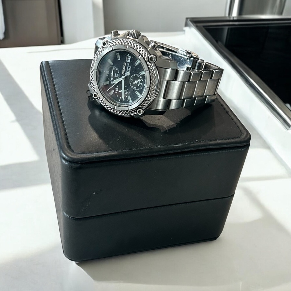 Seiko Criteria Chronograph Men's Watch